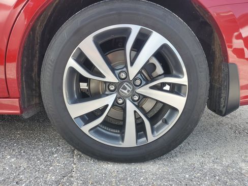 Used 2023 Honda Odyssey Touring image 6