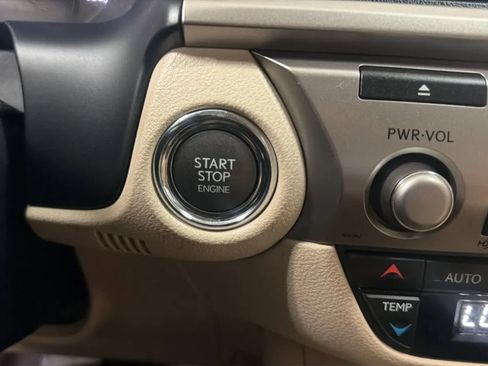 Used 2014 Lexus ES 350 w/ Luxury Package FWD image 17