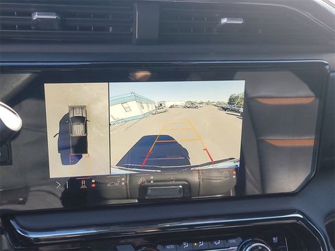 Used 2024 GMC Sierra 2500 AT4 w/ AT4 Premium Plus Package image 23