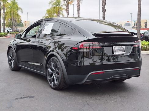 Used 2026 Tesla Model X Plaid AWD/4WD image 8