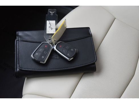 Certified 2023 Cadillac XT5 Premium Luxury image 40