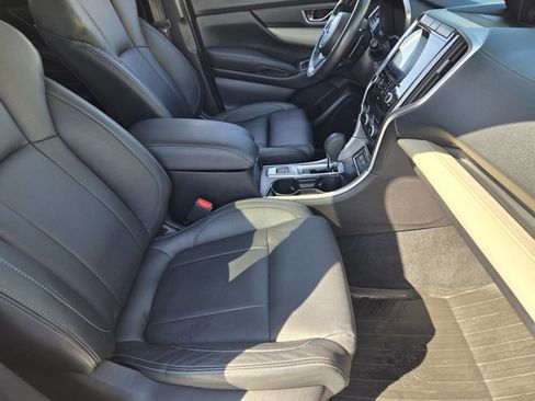 Used 2022 Subaru Ascent Limited w/ Technology Package image 13