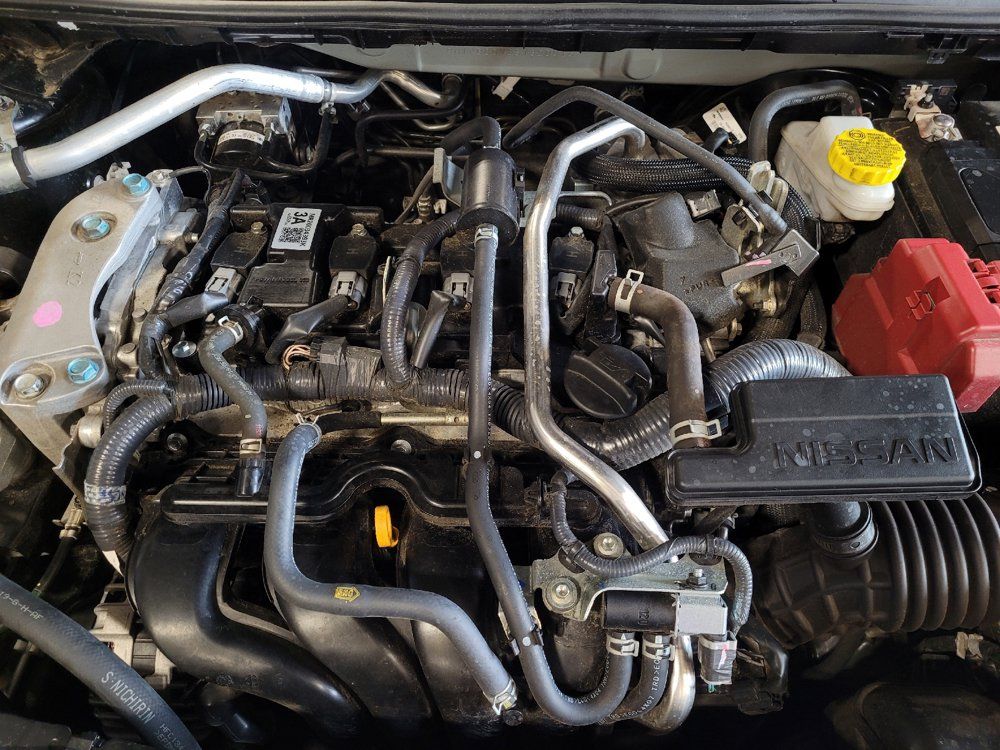 Used 2025 Nissan Sentra SR FWD image 30