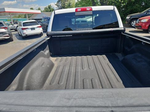 Used 2015 RAM 1500 Laramie Longhorn w/ Convenience Group AWD/4WD image 5