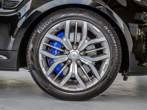 Used 2016 Land Rover Range Rover Sport SVR AWD/4WD image 16