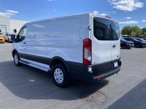 Used 2024 Ford Transit 250 Low Roof w/ Exterior Upgrade Package RWD image 7