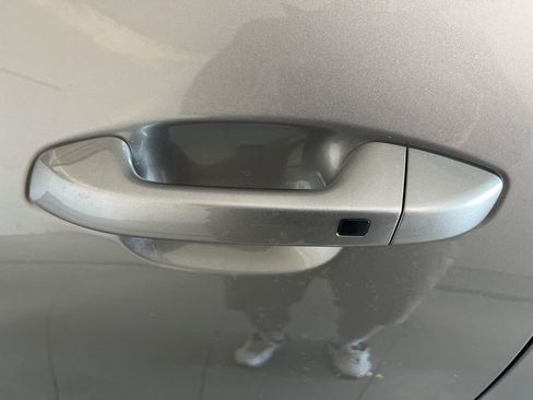 Used 2024 Kia Seltos S image 40