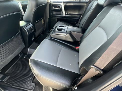 Used 2021 Toyota 4Runner SR5 Premium image 24