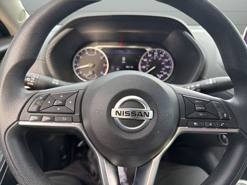 Certified 2023 Nissan Sentra SV image 14