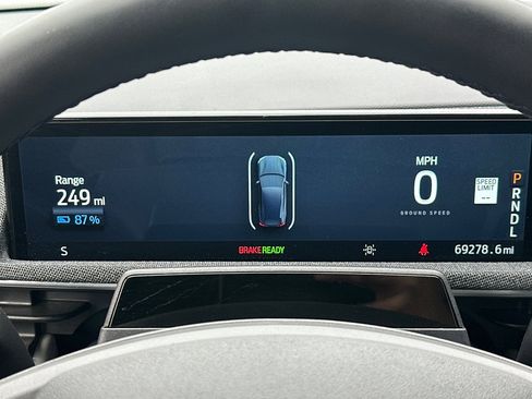 Used 2021 Ford Mustang Mach-E Premium image 25