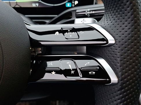 Used 2022 Mercedes-Benz C 300 4MATIC Sedan image 22