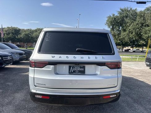 Used 2022 Jeep Wagoneer Series II w/ Premium Group I RWD image 7