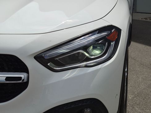 Used 2023 Mercedes-Benz GLA 250 4MATIC image 10