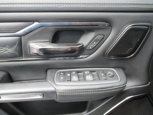 Used 2022 RAM 1500 Limited AWD/4WD image 21