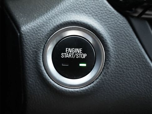 Used 2017 Buick Envision Essence AWD/4WD image 15