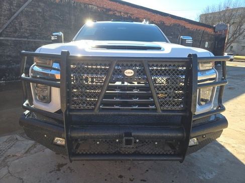 Used 2020 Chevrolet Silverado 2500 LTZ w/ LTZ Plus Package image 2