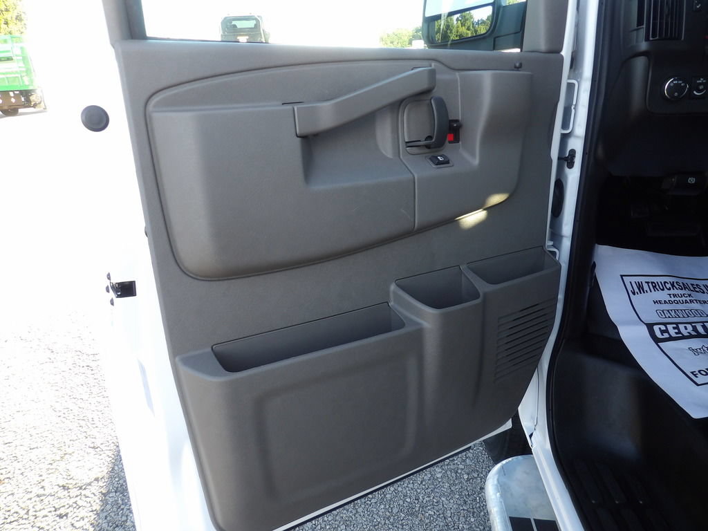 Used 2025 GMC Savana 2500 w/ Driver Convenience Package RWD image 14