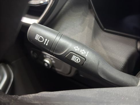 Used 2025 Chevrolet TrailBlazer LT image 23