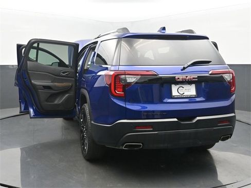 Used 2023 GMC Acadia SLE w/ Driver Convenience Package image 58