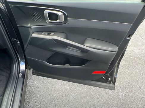 New 2025 Kia Sorento S w/ Panoramic Sunroof Package image 14