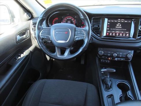 Used 2022 Dodge Durango SXT image 12