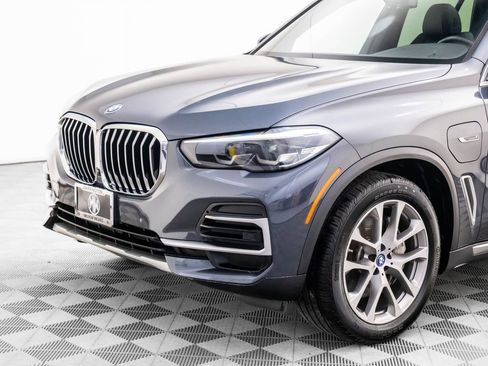 Used 2022 BMW X5 xDrive45e w/ Climate Comfort Package image 35