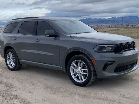 Used 2022 Dodge Durango GT image 2