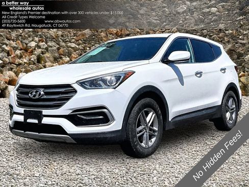Used 2017 Hyundai Santa Fe Sport FWD image 1