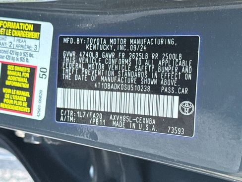 Used 2025 Toyota Camry LE image 45