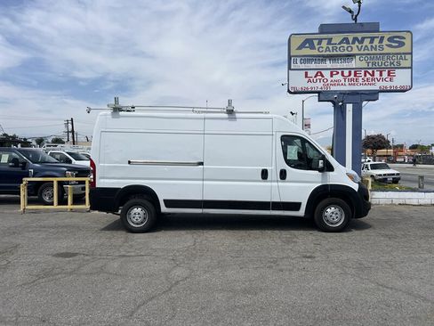 Used 2023 RAM ProMaster 3500 FWD image 2