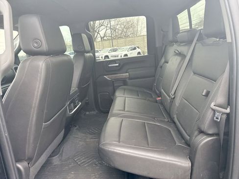 Used 2022 Chevrolet Silverado 2500 LTZ w/ LTZ Premium Package image 21