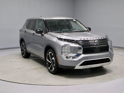 Used 2022 Mitsubishi Outlander SE