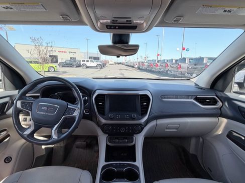Used 2021 GMC Acadia Denali w/ Denali Technology Package image 19
