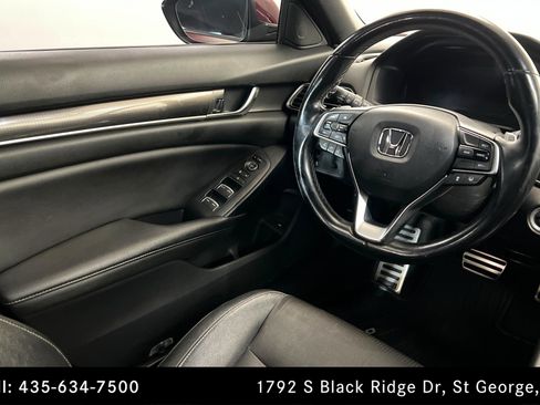 Used 2019 Honda Accord Sport image 11