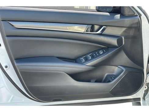 Certified 2022 Honda Accord Sport image 11
