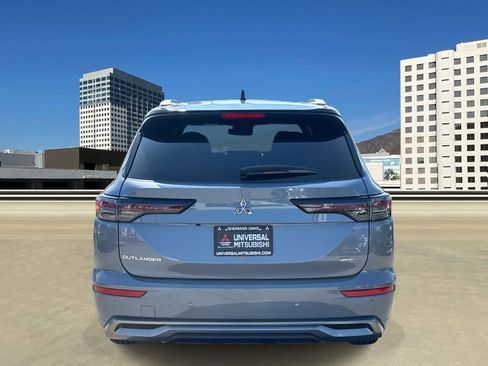 New 2025 Mitsubishi Outlander SEL image 4