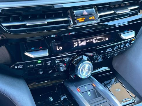 New 2026 Acura MDX SH-AWD image 18