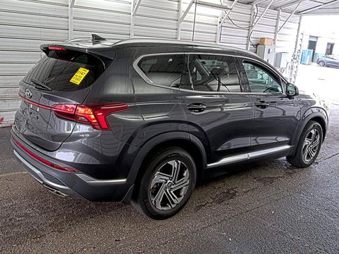 Used 2022 Hyundai Santa Fe SEL FWD image 4