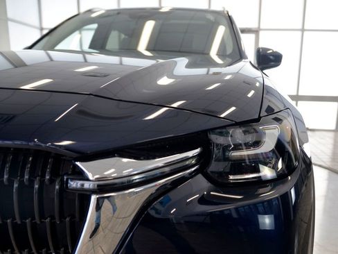 Used 2024 MAZDA CX-90 Plug-In Hybrid w/ Premium Pkg image 11