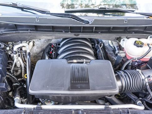 Used 2025 Chevrolet Tahoe LT AWD/4WD image 26