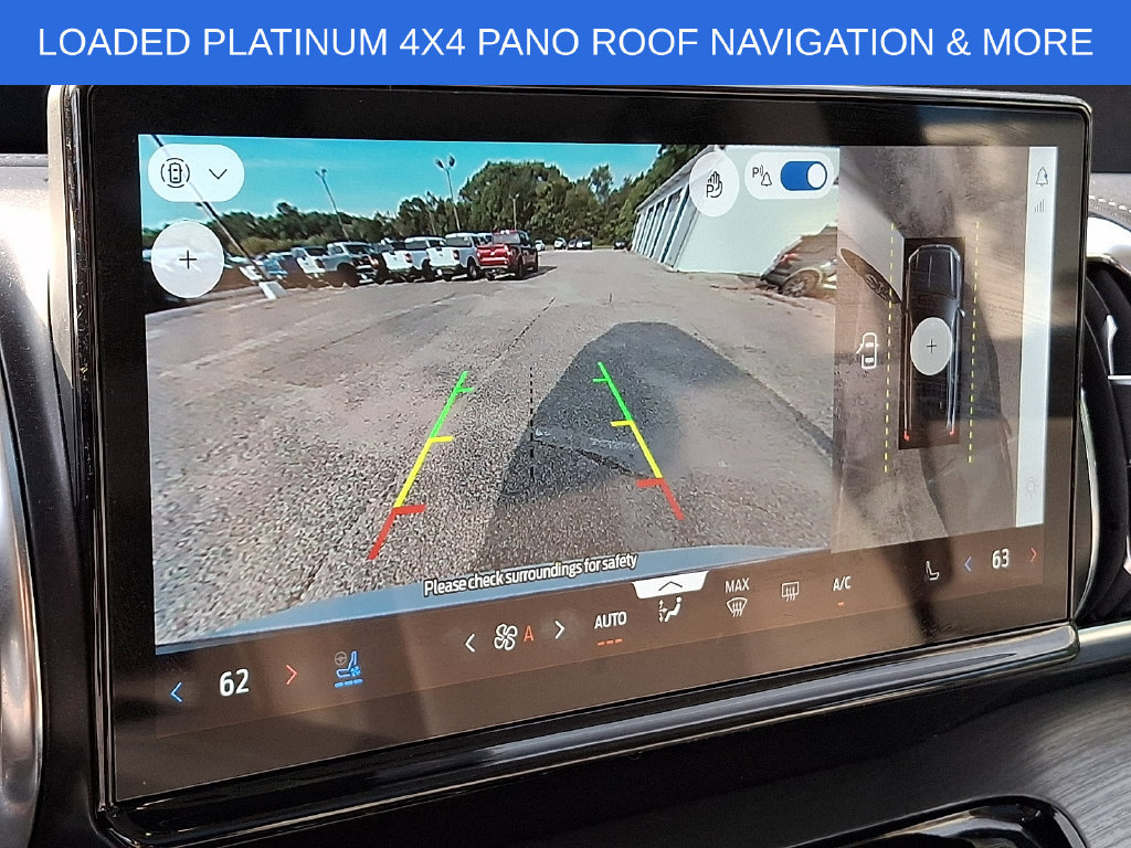 Used 2025 Ford Expedition Platinum w/ Driver's Package AWD/4WD image 18
