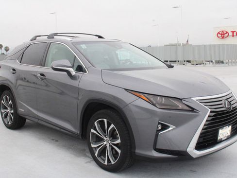 Used 2019 Lexus RX 450h AWD w/ Navigation Package image 2