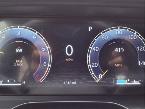 Used 2024 Jeep Grand Cherokee L Laredo image 21