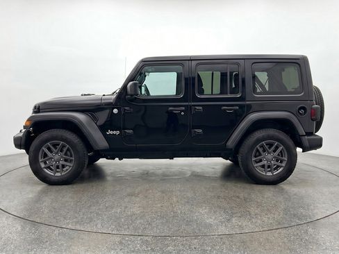 Used 2025 Jeep Wrangler Unlimited Sport AWD/4WD image 5