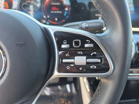 Used 2021 Mercedes-Benz A 220 image 28