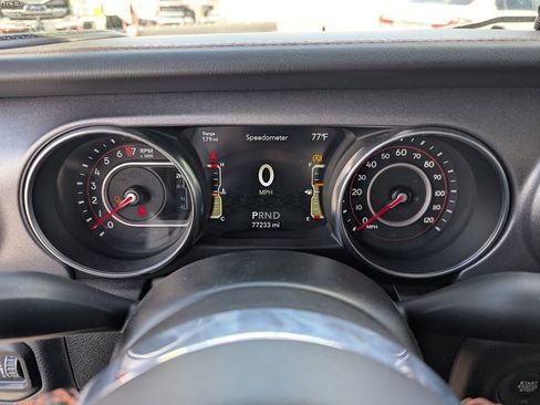 Used 2021 Jeep Gladiator Mojave w/ Cold Weather Group AWD/4WD image 20