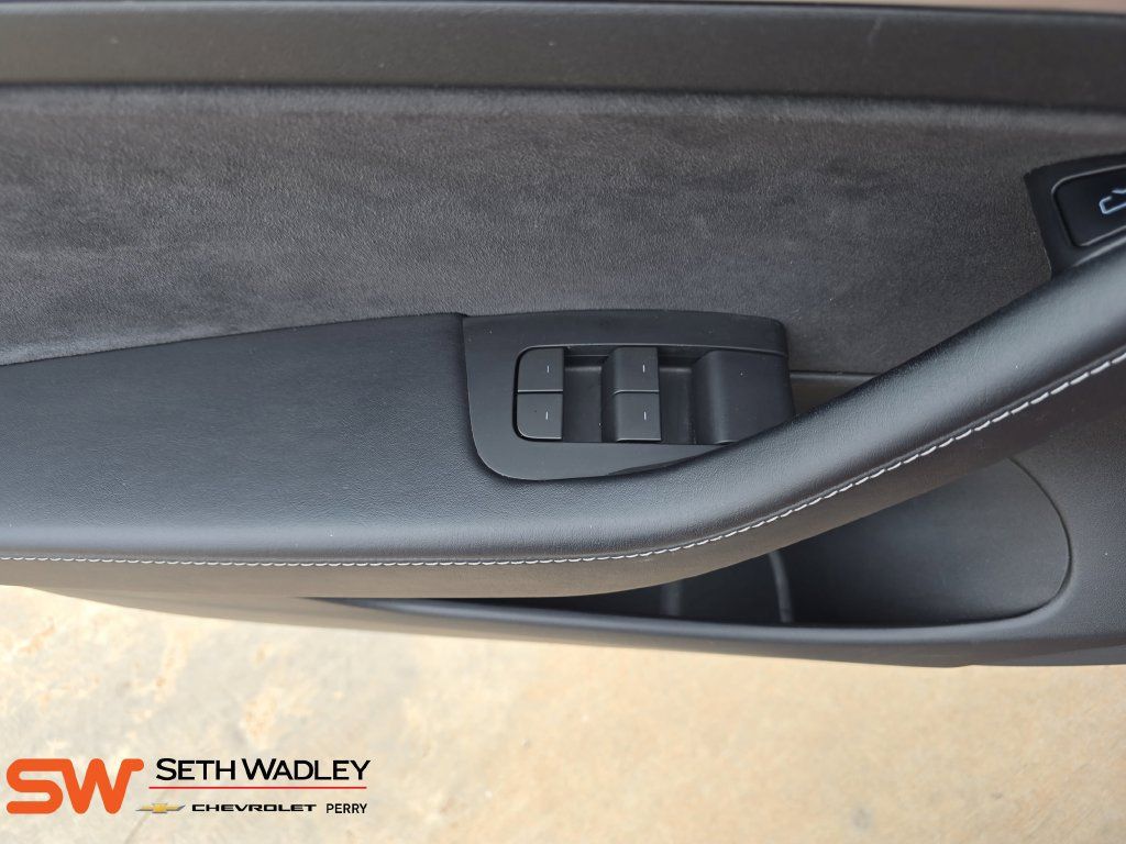Used 2022 Tesla Model 3 Performance AWD/4WD image 29