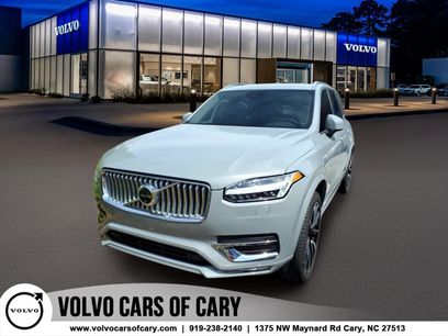 Used 2025 Volvo XC90 B5 Plus w/ Protection Package Premier