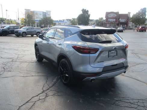 Used 2023 Chevrolet Blazer LT w/ Convenience Package FWD image 7