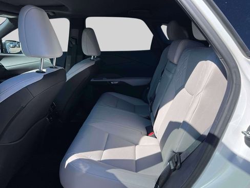 Used 2023 Lexus RX 350 Premium w/ Accessory Package image 10